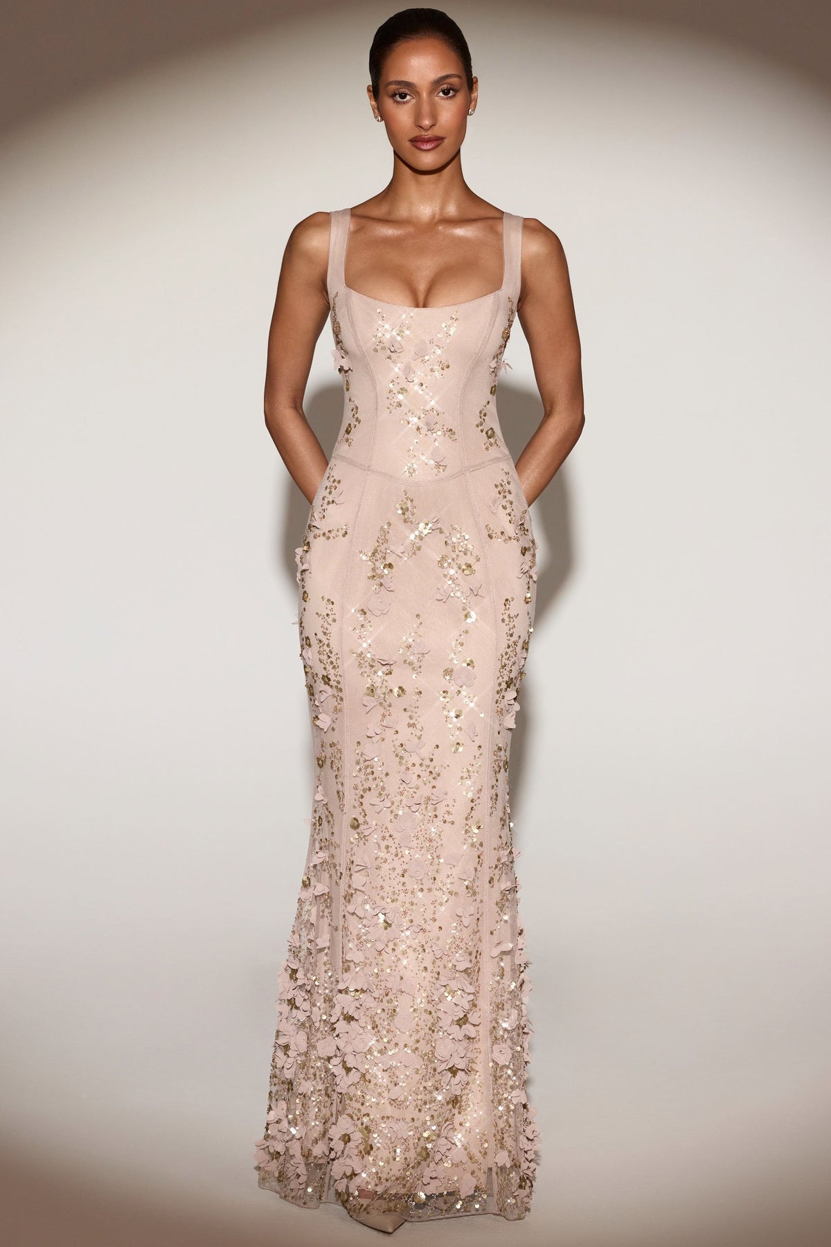 Embellished Appliqué Soft-Scoop Corset Gown in Gold