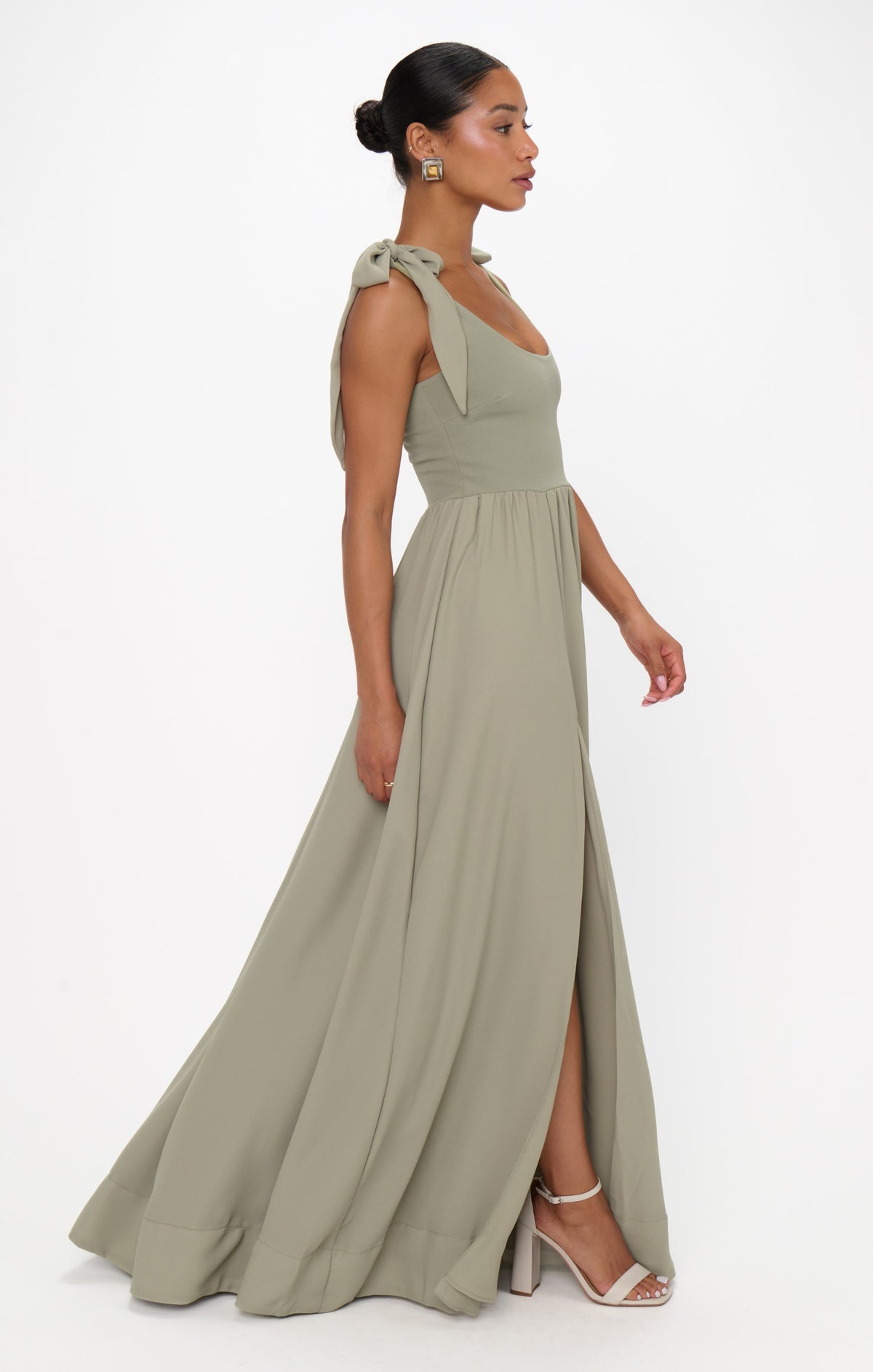 Harper Maxi Dress ~ Moss Green Crisp