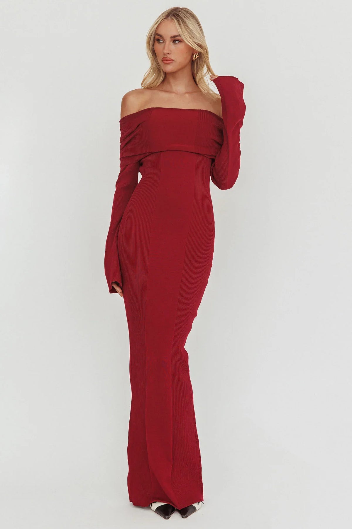 Aloura Off-Shoulder Ribbed Knit Maxi Dress Wine