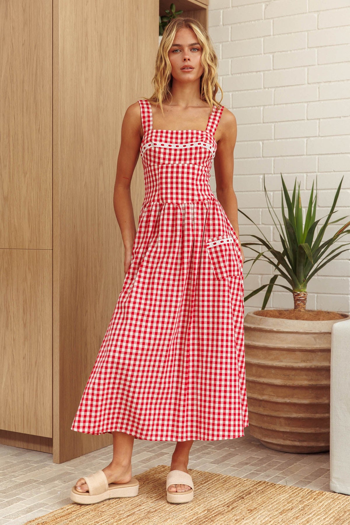 Elderflower Front Pocket Maxi Dress Gingham Red
